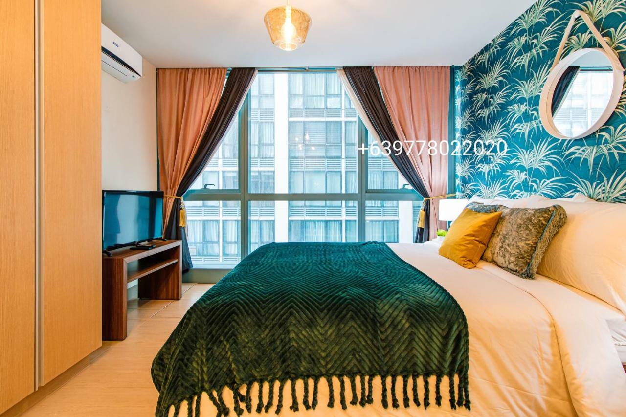 One Uptown Residence Bgc Pateros Экстерьер фото