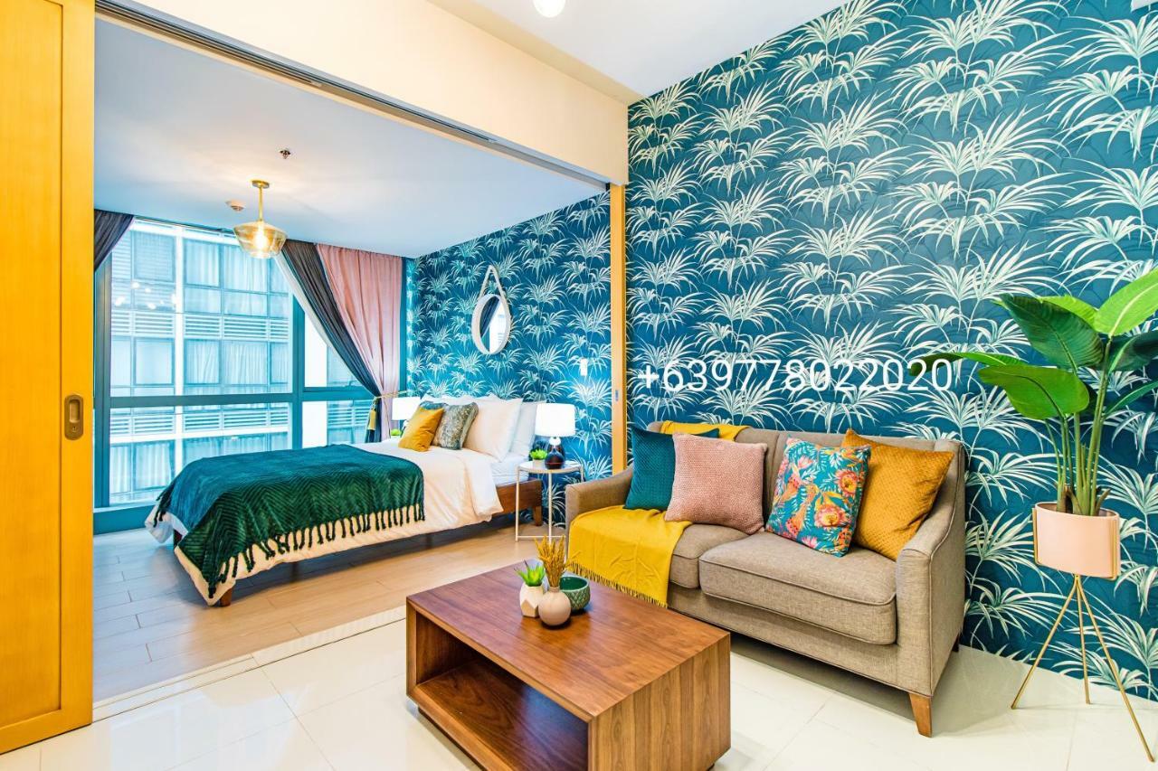 One Uptown Residence Bgc Pateros Экстерьер фото