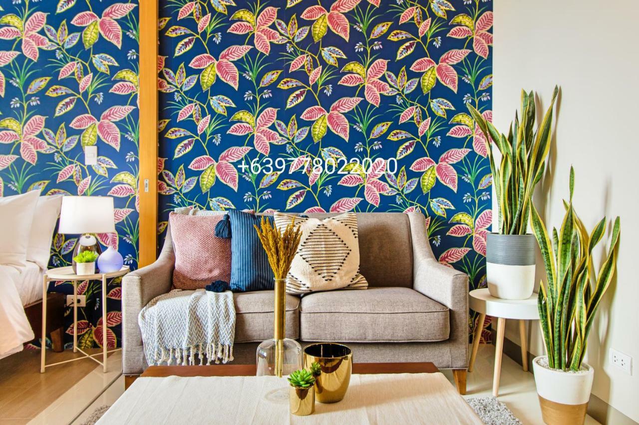 One Uptown Residence Bgc Pateros Экстерьер фото