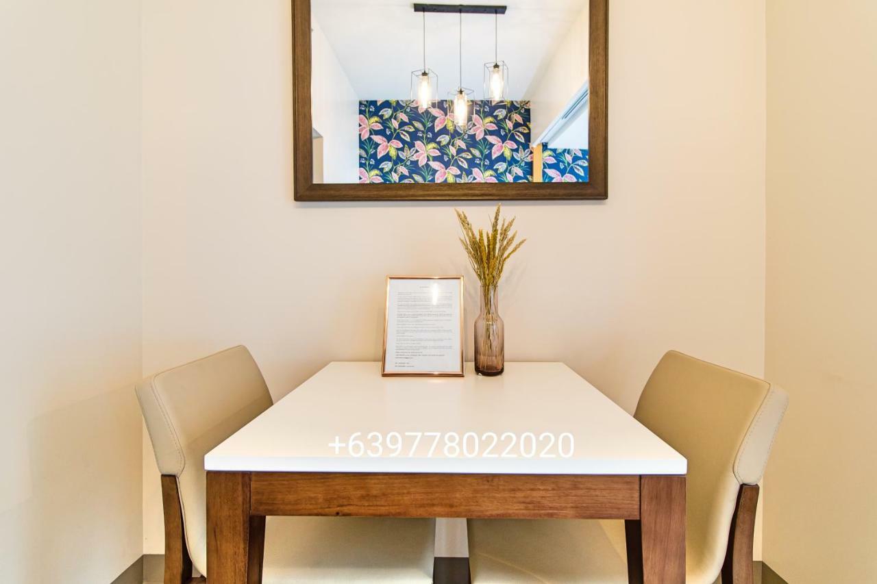 One Uptown Residence Bgc Pateros Номер фото