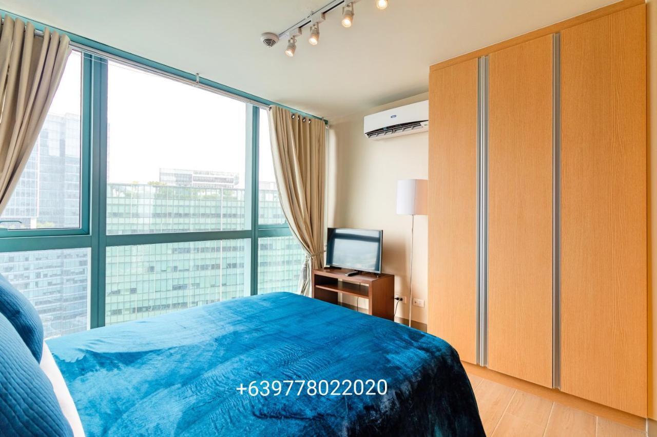 One Uptown Residence Bgc Pateros Экстерьер фото